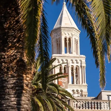 Гостевой дом Pylon 4*