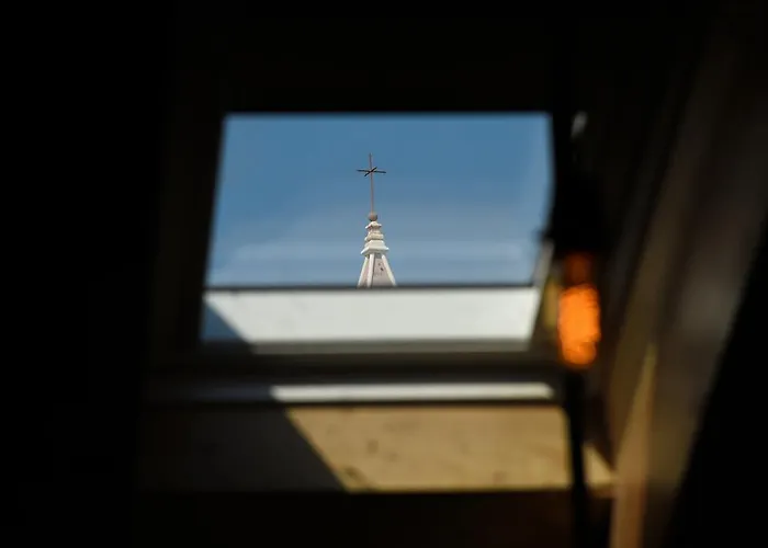 بيت ضيافة Pylon