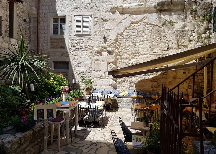 Pensjonat Pylon Split